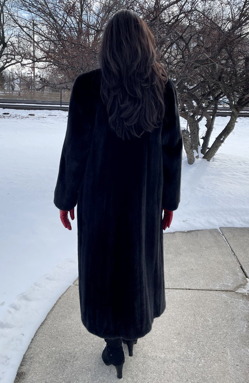 York Furrier Mink 14 / Ranch Natural Ranch Mink Full Length Coat
